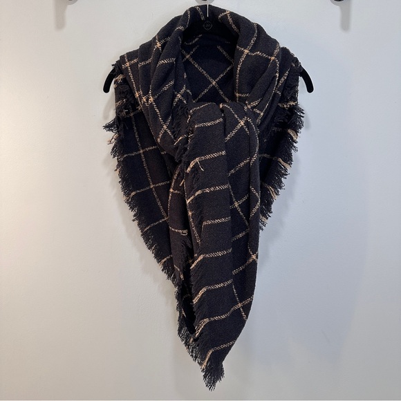 NEW! Madewell Blanket Scarf Buffalo Check Plaid Black Cream Shawl EUC NWOT - Picture 3 of 4